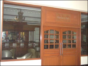 Atrium Bar (Taj Deccan)