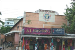 Vijayalakshmi 70mm (Ameerpet)