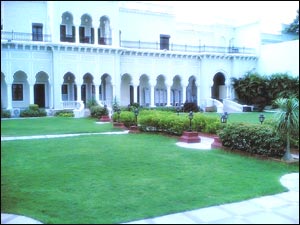 Chiraan Fort (Lodging Facility)