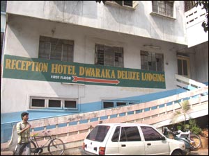 Hotel Dwaraka Deluxe