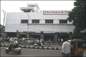 Taj Mahal Hotel (S D Road)