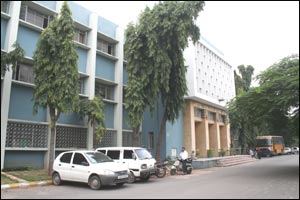 Jawaharlal Nehru College Of Architecture & Fine Arts University (JNAFAU) - JNTU